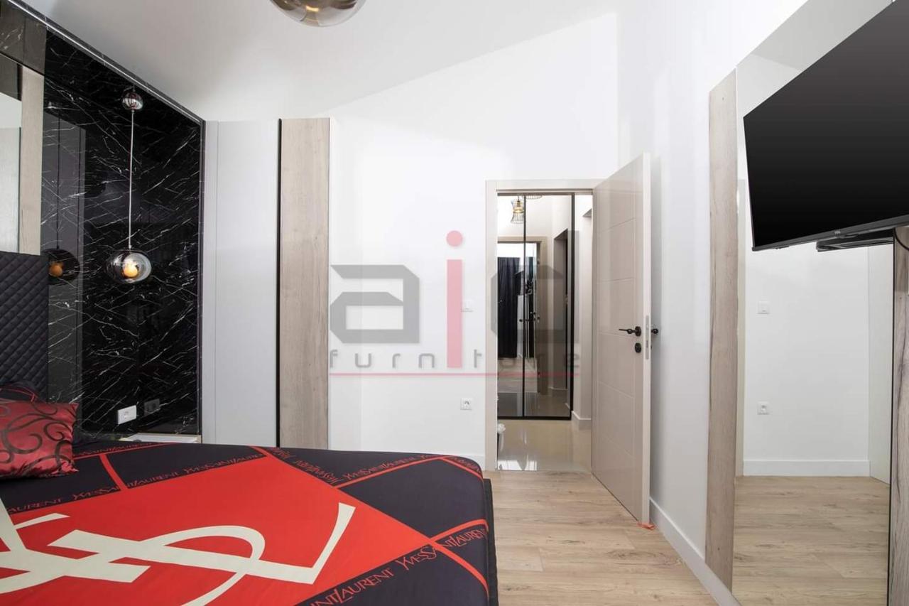 شقة Pula Porta Aurea & Wellness Oasis المظهر الخارجي الصورة