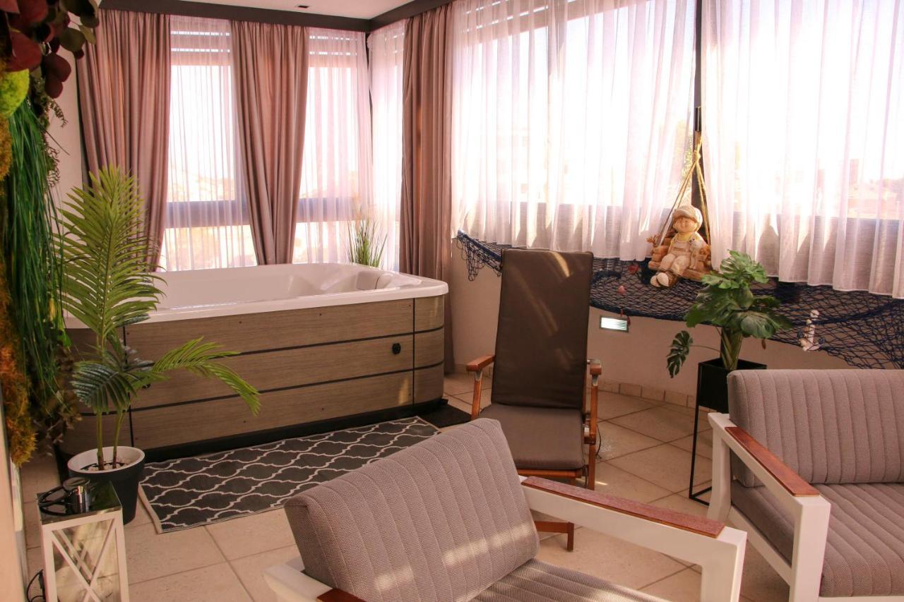 شقة Pula Porta Aurea & Wellness Oasis المظهر الخارجي الصورة