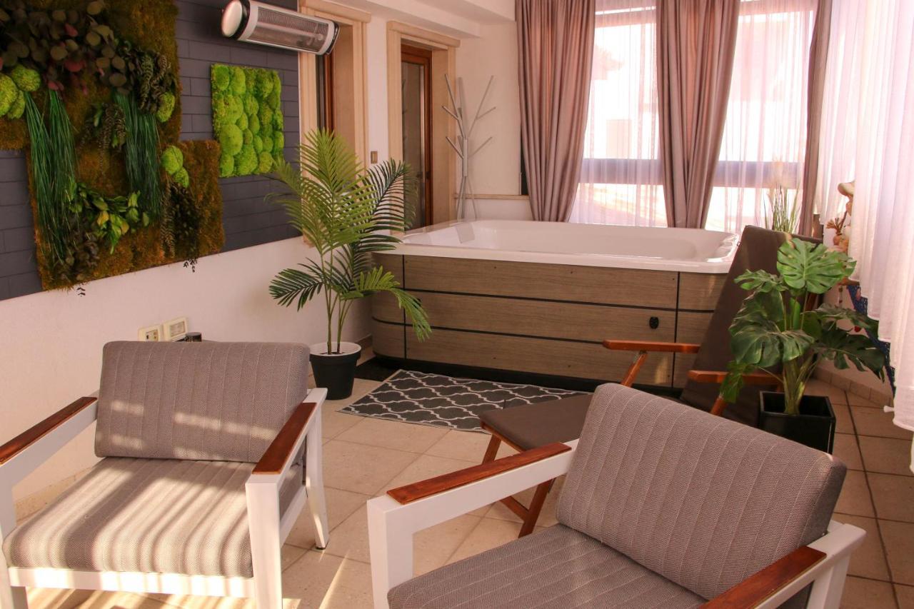 شقة Pula Porta Aurea & Wellness Oasis المظهر الخارجي الصورة